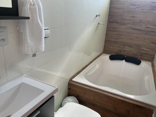 Espaco Alvorada ,Agendamento Das Atividades, Cafe Da Manha ,Banheira E Piscina No Centro Brotas Εξωτερικό φωτογραφία